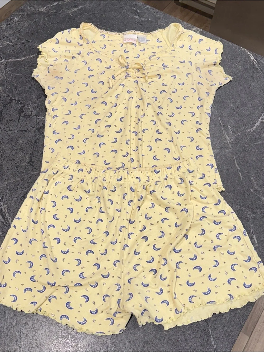 Vintage celestial moon floral medium pajama set shorts top 90s